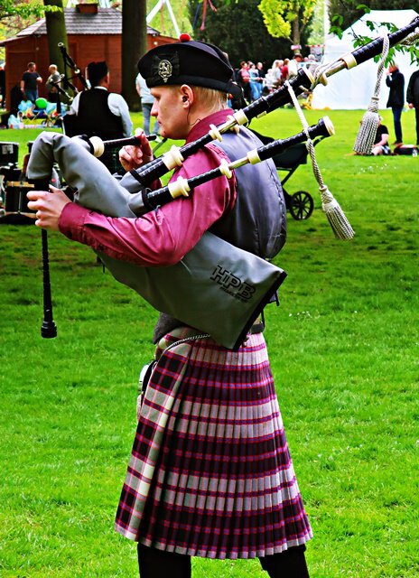 Der schottische Kilt und der Dudelsack sind bekannte Symbole